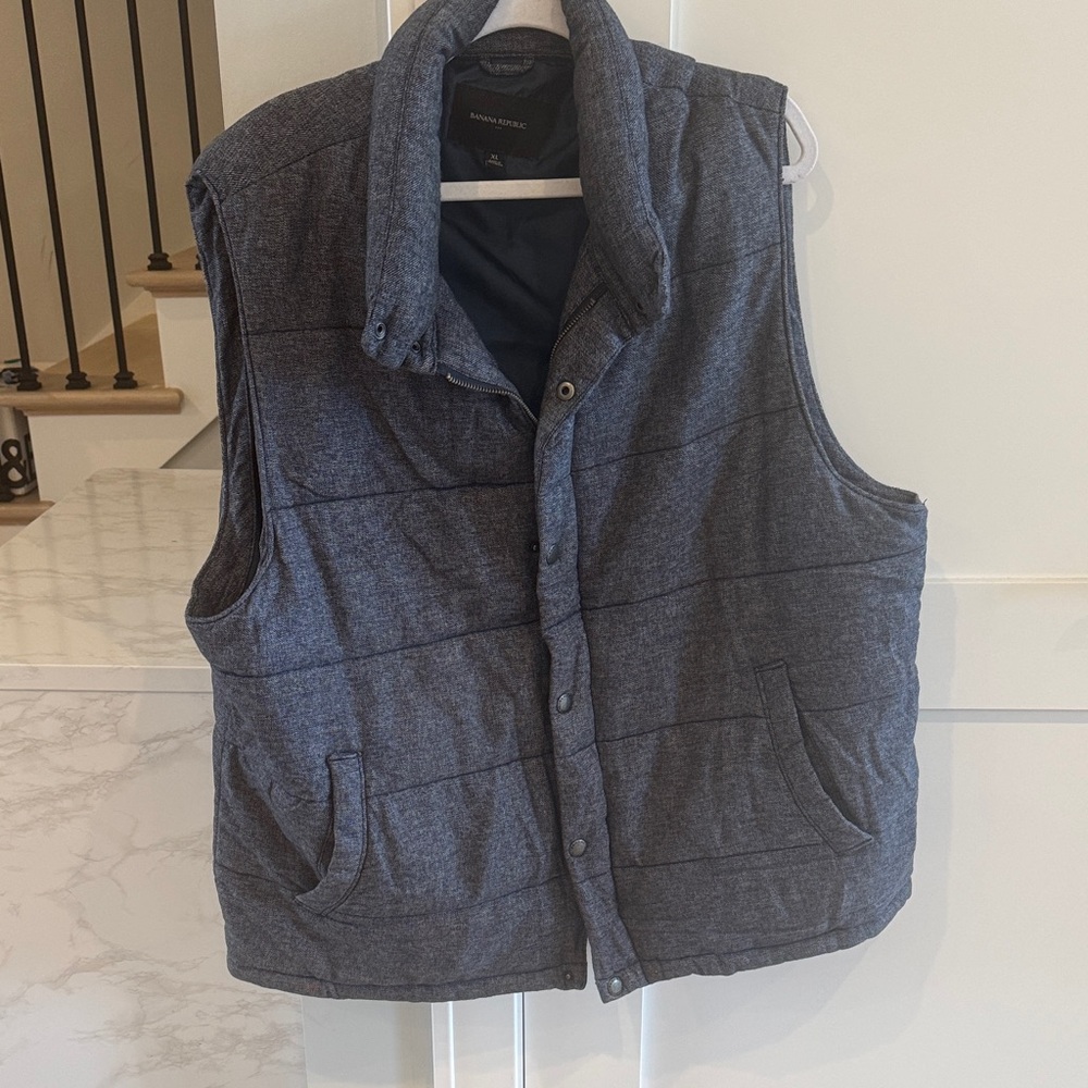 Banana Republic Charcoal Quilted Vest